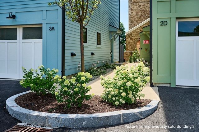 10 Hawley Street 4A, Northampton, MA 01060