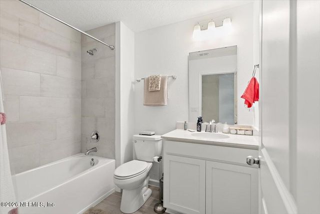 3967 WHIPPOORWILL HOLLER Lane, Jacksonville, FL 32217