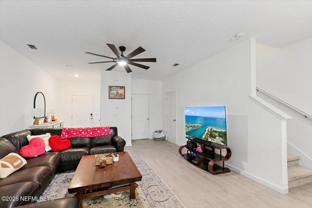 3967 WHIPPOORWILL HOLLER Lane, Jacksonville, FL 32217