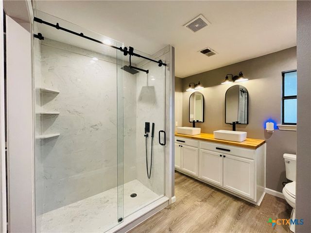 1818 Hidden Peak Circle, New Braunfels, TX 78130