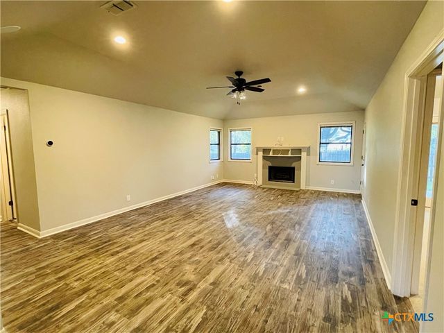 1818 Hidden Peak Circle, New Braunfels, TX 78130