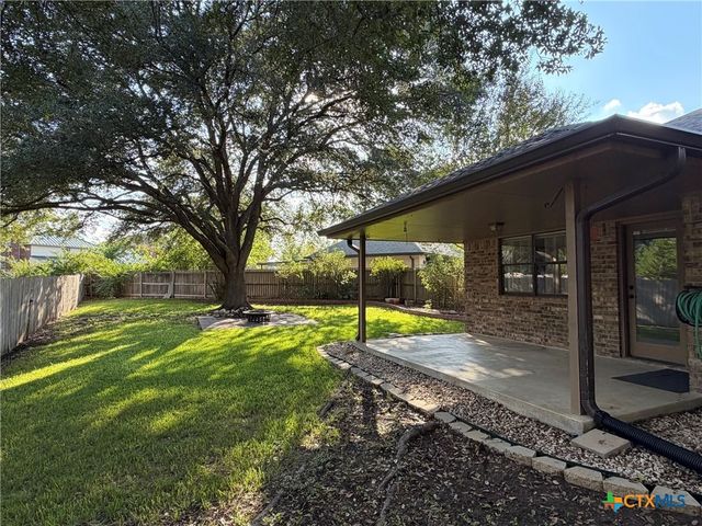 1818 Hidden Peak Circle, New Braunfels, TX 78130
