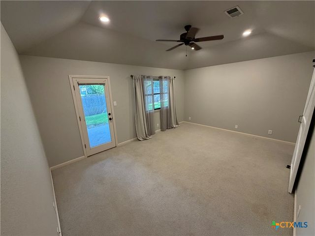 1818 Hidden Peak Circle, New Braunfels, TX 78130