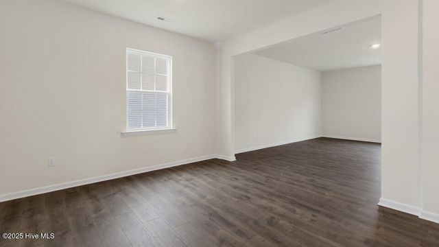 995 Misty Creek Drive, Aberdeen, NC 28315