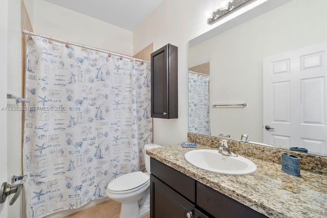 2851 W Prospect Road 1306, Tamarac, FL 33309