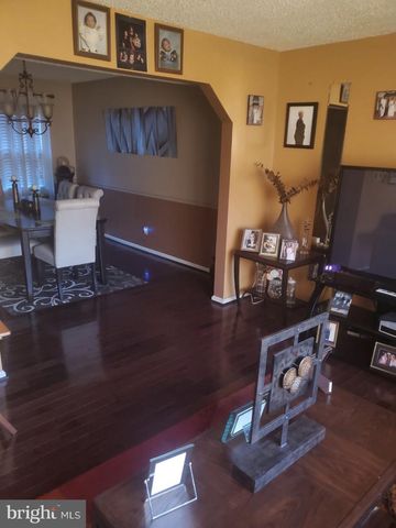 4927 JUST ST NE, Washington, DC 20019