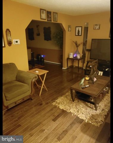 4927 JUST ST NE, Washington, DC 20019