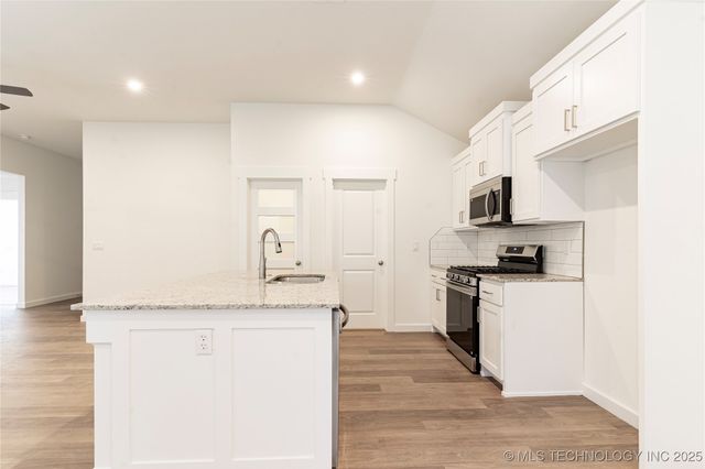 112 S 26th Street, Collinsville, OK 74021