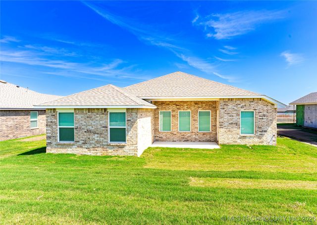 112 S 26th Street, Collinsville, OK 74021
