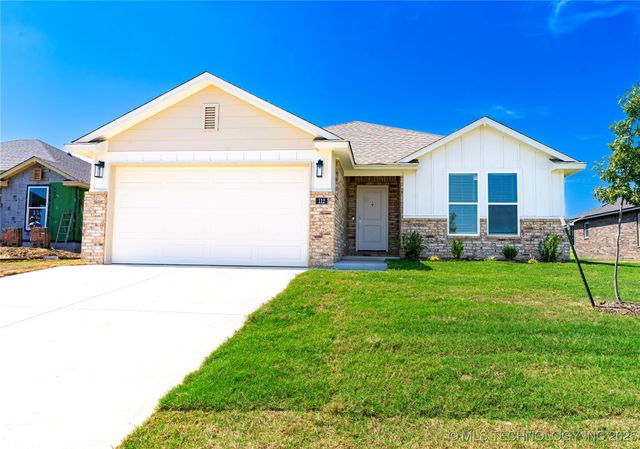 112 S 26th Street, Collinsville, OK 74021