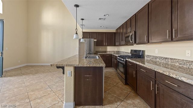 7565 Norman Rockwell Lane 202, Las Vegas, NV 89143