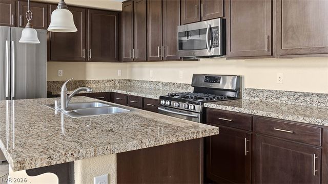 7565 Norman Rockwell Lane 202, Las Vegas, NV 89143