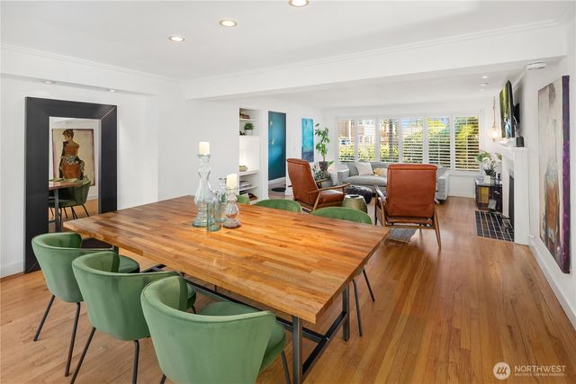 5414 SW Beach Drive Terrace, Seattle, WA 98116