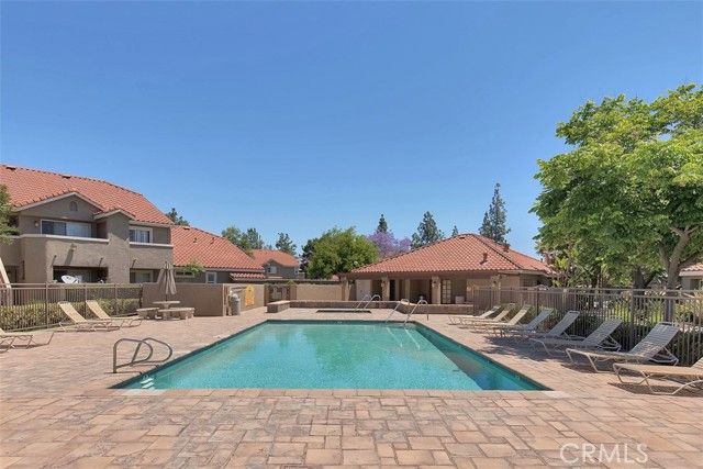 200 E Alessandro 72, Riverside, CA 92508