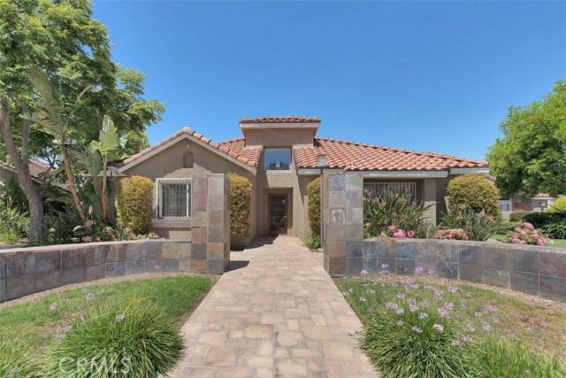 200 E Alessandro 72, Riverside, CA 92508