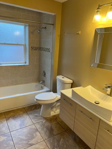 14511 Green Street, Harvey, IL 60426