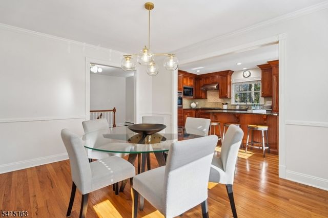 22 Brook Hollow Ln, New Providence Boro, NJ 07974