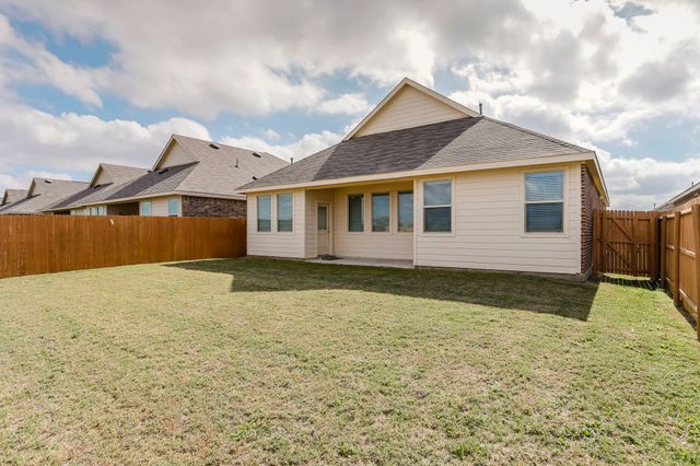 652 Ridgeback Trail, Fort Worth, TX 76052