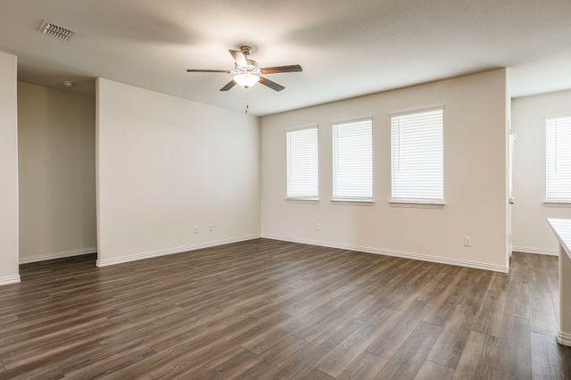 652 Ridgeback Trail, Fort Worth, TX 76052