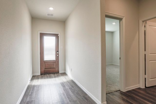 652 Ridgeback Trail, Fort Worth, TX 76052