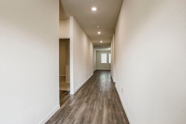 652 Ridgeback Trail, Fort Worth, TX 76052