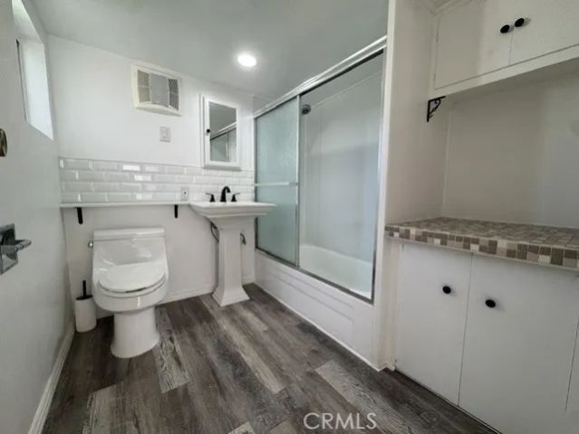 3759 Ocana Avenue, Long Beach, CA 90808
