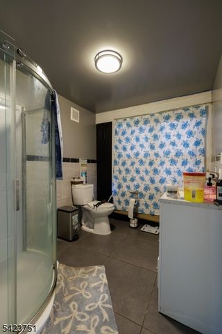 427 Robins St, Roselle Boro, NJ 07203