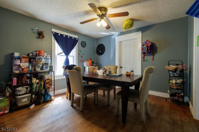 427 Robins St, Roselle Boro, NJ 07203