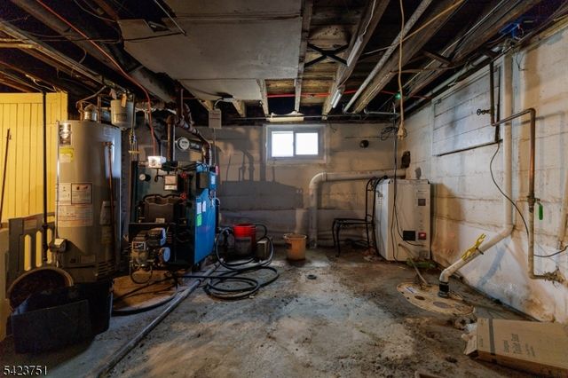 427 Robins St, Roselle Boro, NJ 07203