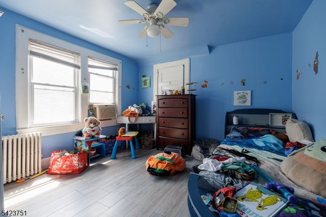 427 Robins St, Roselle Boro, NJ 07203