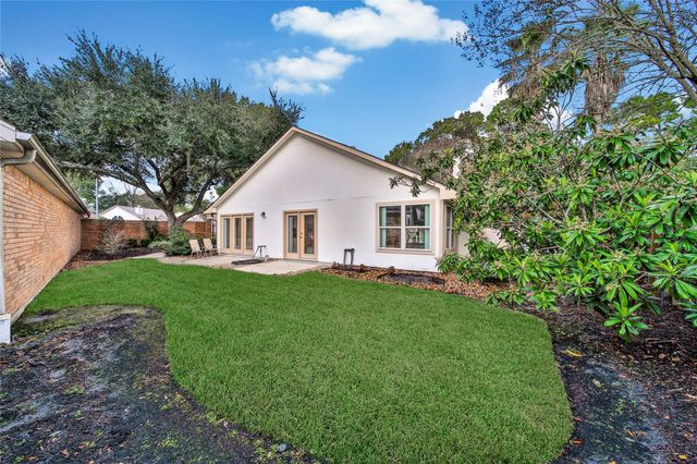 3426 Cape Forest Drive, Kingwood, TX 77345