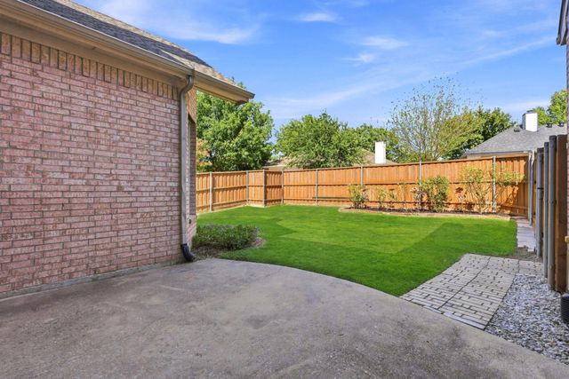 8124 Peacock Lane, Frisco, TX 75035