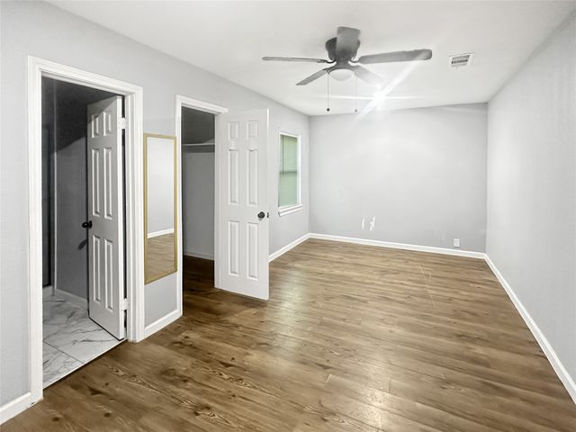 301 Mirike Drive, White Settlement, TX 76108
