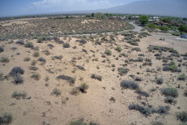1597 Camino de la Tierra, Corrales, NM 87048