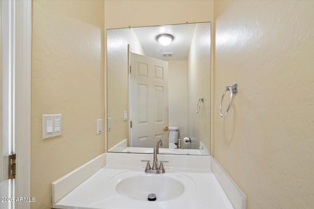 15647 N 29TH Way, Phoenix, AZ 85032