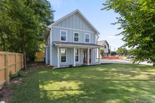 401 Old Augusta Road, Greenville, SC 29605