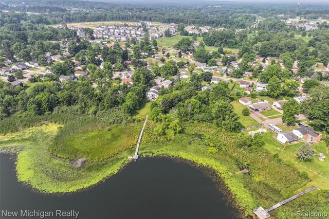 VL Delphine Drive, Holly, MI 48442