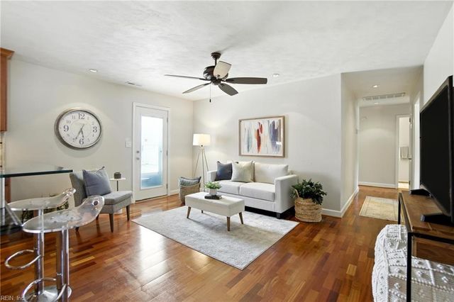 1957 Blue Knob RD, Virginia Beach, VA 23464