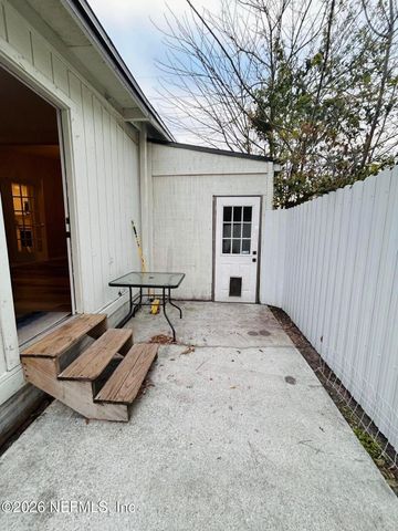 3305 CESERY Boulevard, Jacksonville, FL 32277