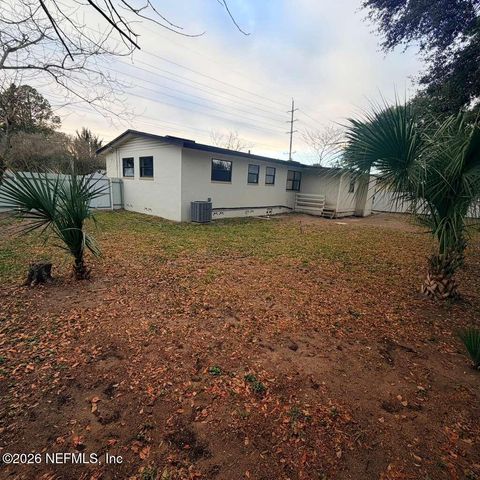 3305 CESERY Boulevard, Jacksonville, FL 32277