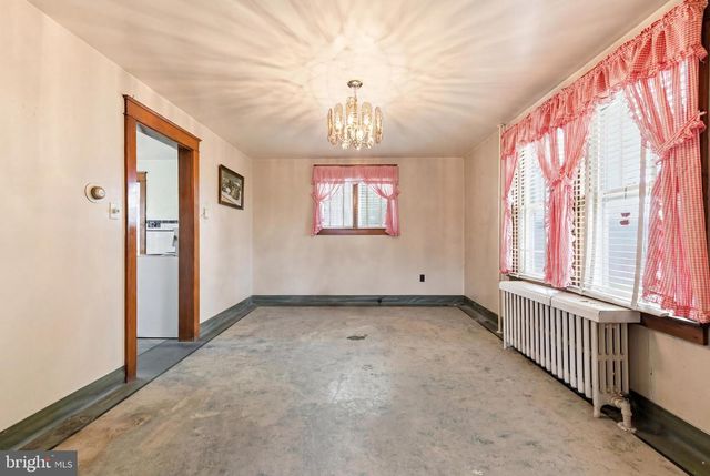 1415 SHARTLESVILLE RD, Mohrsville, PA 19541