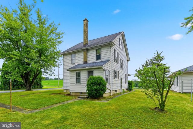 1415 SHARTLESVILLE RD, Mohrsville, PA 19541