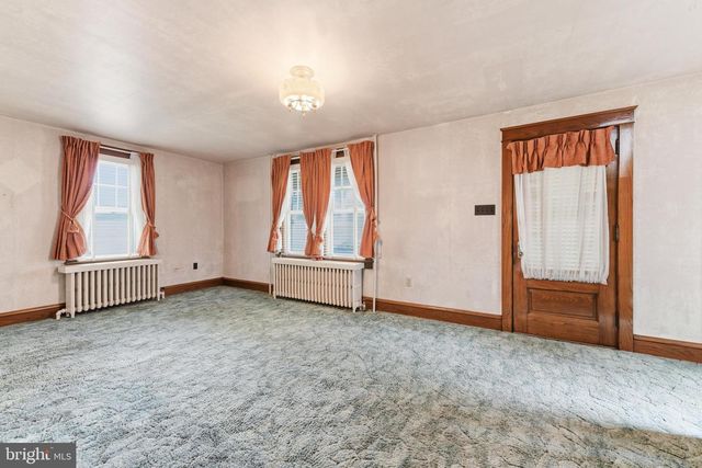 1415 SHARTLESVILLE RD, Mohrsville, PA 19541