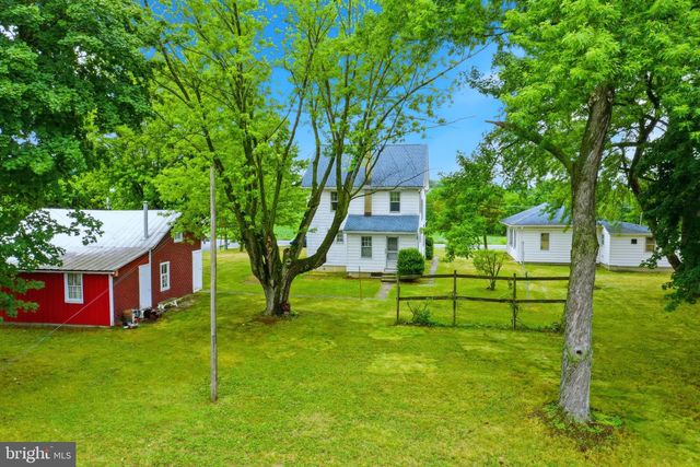1415 SHARTLESVILLE RD, Mohrsville, PA 19541