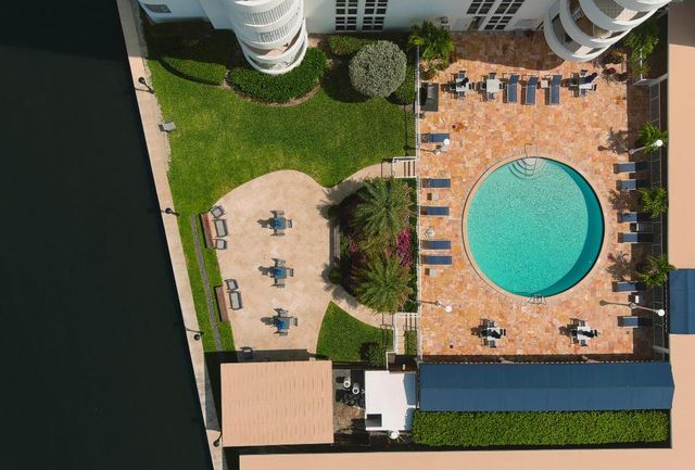 2200 S Ocean Boulevard 203, Delray Beach, FL 33483