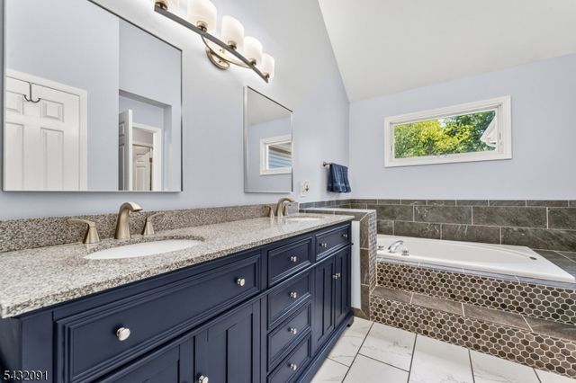 1 Wyckoff Way, Hillsborough Twp., NJ 08844
