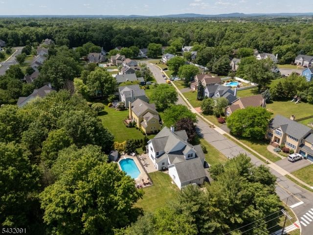 1 Wyckoff Way, Hillsborough Twp., NJ 08844