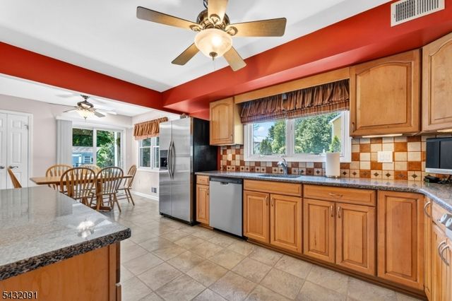 1 Wyckoff Way, Hillsborough Twp., NJ 08844