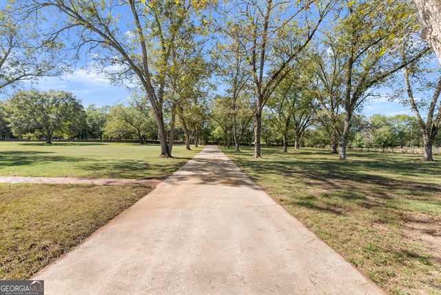 1972 Rest Haven Road, Yatesville, GA 31097