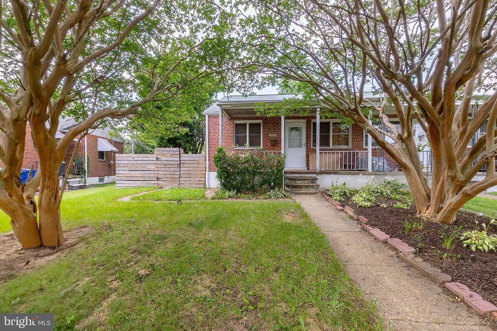 5904 WILLET AVE, Baltimore, MD 21206